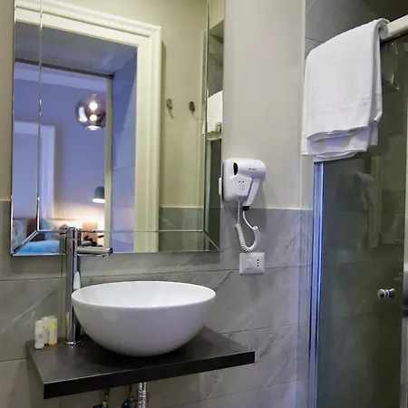 Bed & Breakfast Porto 53 Naples