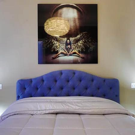 Bed & Breakfast Porto 53 Naples