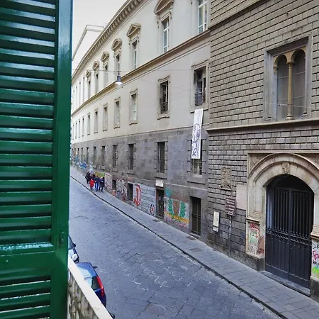 Bed & Breakfast Porto 53 Naples